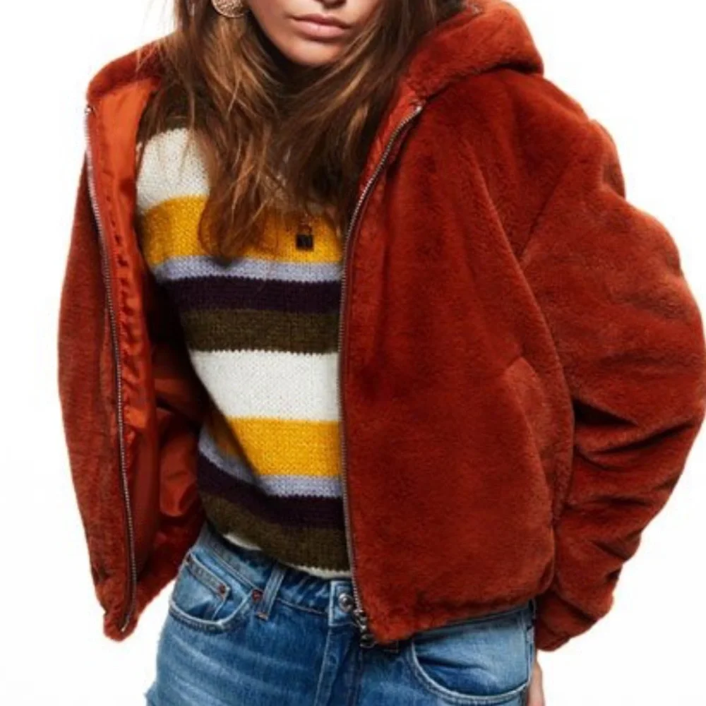 *SOLD* Faux Fur Semi-Cropped Red Hooded Jacket - Picture 2 of 9